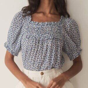 Doen Frances Top in Cornflower Blue Floral size L